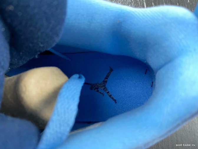 HO12MNJDLS247 4 Jordan (PE) UNC Retro 0823